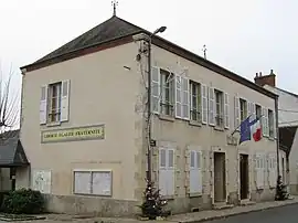 Ouzouer-sur-Trézée town hall