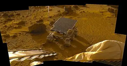 The sol 2 "insurance panorama" of Sojourner, taken on 530, 600, and 750 nm filters.