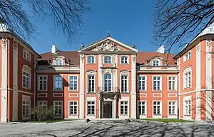 Czapski Palace in Warsaw, Poland, 1712 – 1721, reflects the rococo fascination with oriental architecture