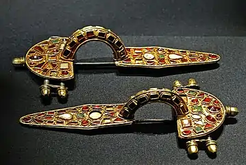 East Germanic bow brooches