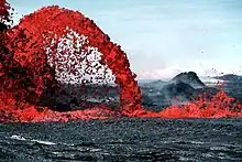 A pāhoehoe lava fountain on Kīlauea erupts