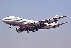 Boeing 747