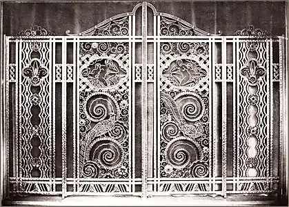 A grill with two wings called The Pheasants, made by Paul Kiss and displayed at the 1925 Exposition of Decorative and Industrial Arts