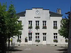 The town hall in Penchard