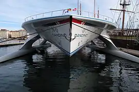 View of the bow, showing the three hulls.