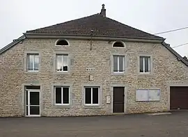 The town hall in Pont-d'Héry