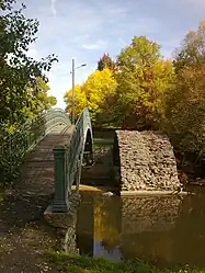 The vestige of the Malassert bridge, built in the 14th century, and called "Roman Bridge"