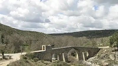 Sequeiros Bridge crossing the Côa River near Sabugal, (13th century).