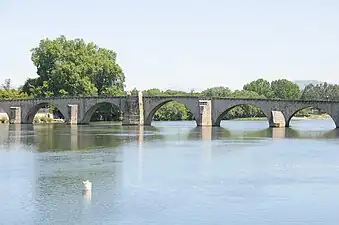 Prado Bridge over the Cávado River, although originally Roman it was rebuilt in the early 12th century.