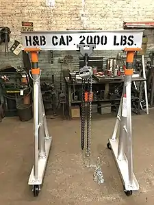 1 Ton Capacity Portable Aluminum Gantry Crane