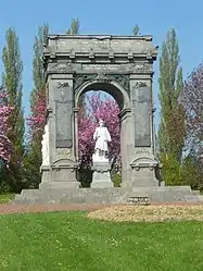 The war memorial in Proyart