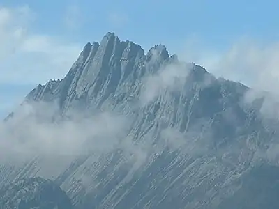 The summit of Puncak Jaya is the highest point of Indonesia, the Island of New Guinea, and all ocean islands.