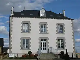 The town hall in Rannée