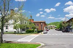 Intersection of Front and Suffolk in Richlands