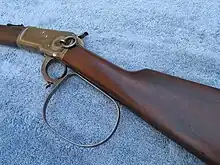 Large metal firing loop on the Rifleman's rifle