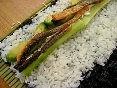 Makizushi in preparation