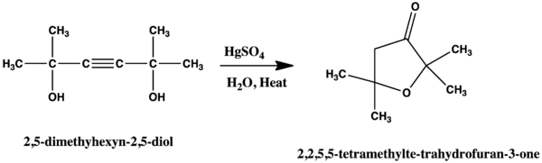 Conversion of 2,5-dimethylhexyne-2,5-diol to 2,2,5,5-tetramethylte-trahydrofuran-3-one