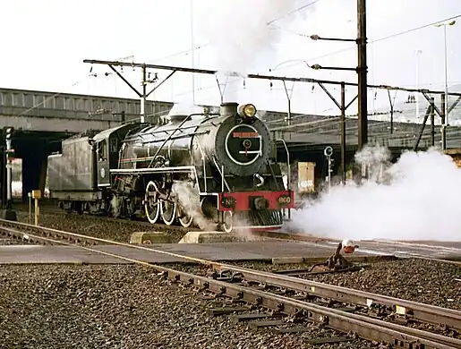 No. 860 at Monument station, May 2002