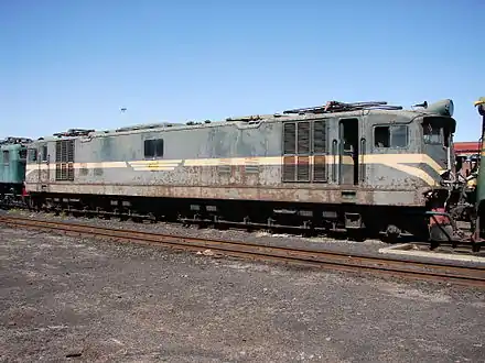 Right side of no. E258 with its no. 1 end at right, Bloemfontein, 18 September 2015