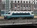 SS8-0077 in Beijing West railway station