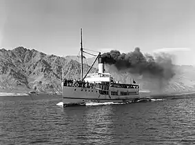 Earnslaw on Lake Wakatipu, 10 April 1965