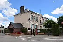 The town hall in Saint-Aubin-en-Bray