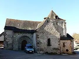 The church in Saint-Cernin-de-Larche