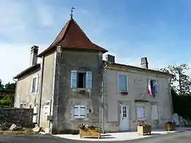 The town hall in Saint-Félix-de-Bourdeilles