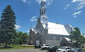 church of Saint-Jean-Baptiste and the mass grave