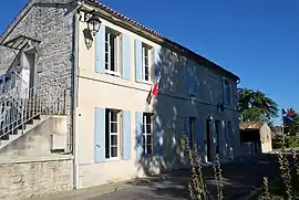 The town hall in Saint-Quantin-de-Rançanne