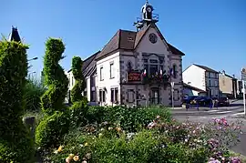 The town hall in Saint-Sauveur