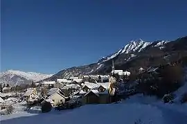 A view of Saint-Léger-les-Mélèzes in winter