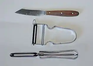 From top to bottom, a paring knife, a Zena Rex Y-type peeler and a swivel (Jonas) peeler