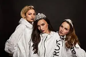 Serebro in 2016(L–R: Kischuk, Seryabkina, Favorskaya)