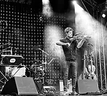 Lakeman performing Kitty Jay at Hampton Pool, London in July 2023