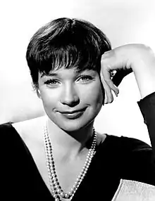 Shirley MacLaine in 1960