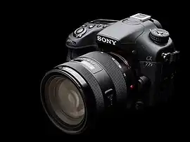 Sony α77 II