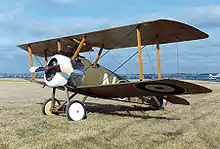 Parallel struts on a Sopwith Camel