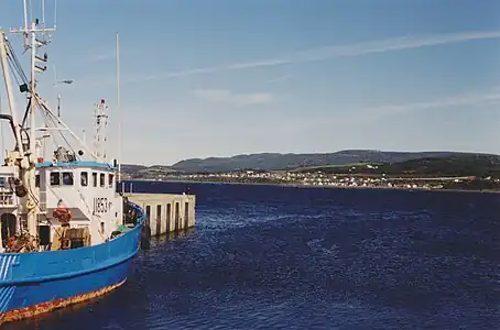 Crevettier Manic V, 11853, at the wharf, La Haute-Gaspésie 2002