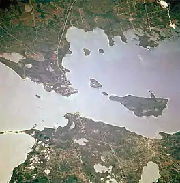 Satellite view of the Straits of Mackinac (Bois Blanc Township is the largest island)