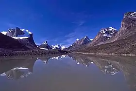 Summit Lake at Akshayuk Pass