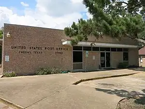 US Post Office on 2nd (FM 1459) and Elm Streets