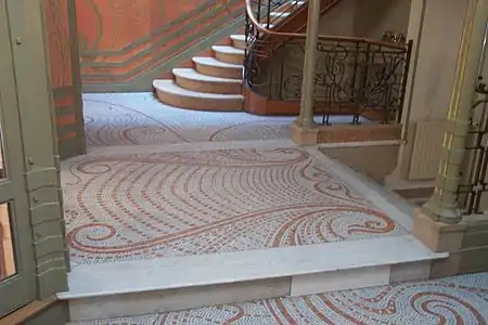 Floor of the Hôtel Tassel, with the characteristic curling vegetal design