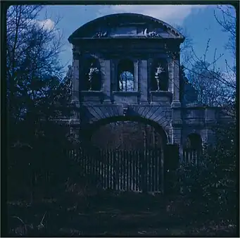 Temple Bar Gate at Theobalds Park, 1968