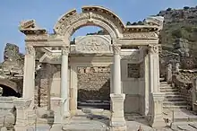 Temple of Hadrian at Ephesus combines a semicircular arch with the lintels (117 AD)