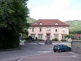 Town hall and monument