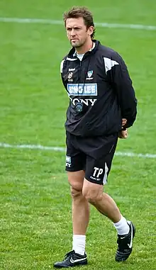 Tony Popovic as assistant coach of Sydney FC in 2010