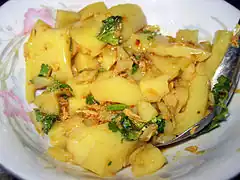 To hpu thouk - yellow tofu salad is a national favourite.