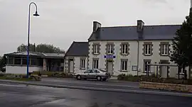 The town hall in Tréogat