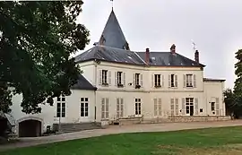 The town hall in Trie-Château